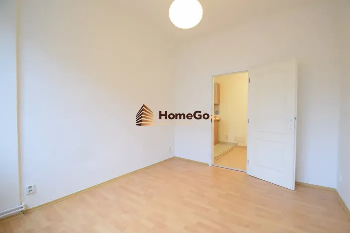 Pronájem bytu 2+kk, Praha - Nusle, U gymnázia, 58 m2