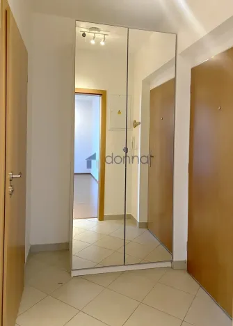 Pronájem bytu 1+1, Praha, Nademlejnská, 35 m2