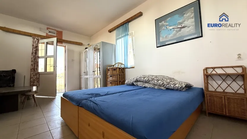 Prodej výrobních prostor, Erpužice - Blahousty, 10996 m2