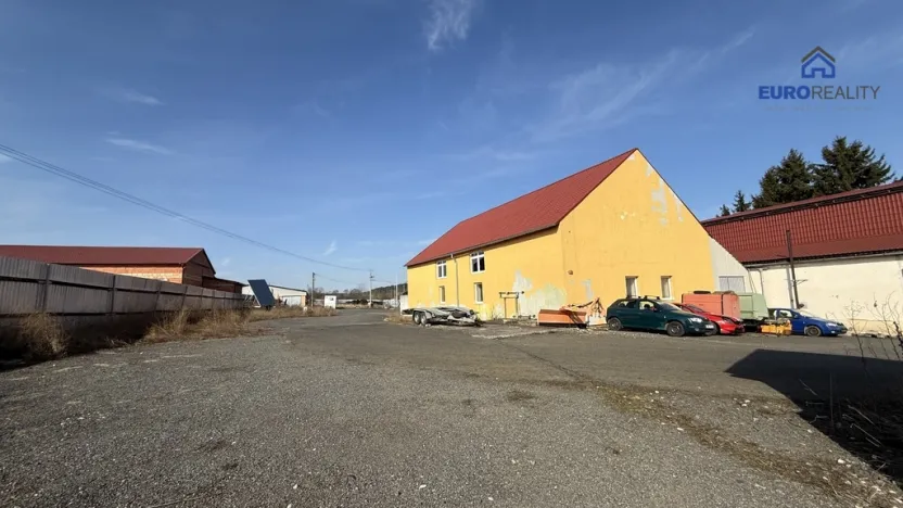 Prodej výrobních prostor, Erpužice - Blahousty, 10996 m2