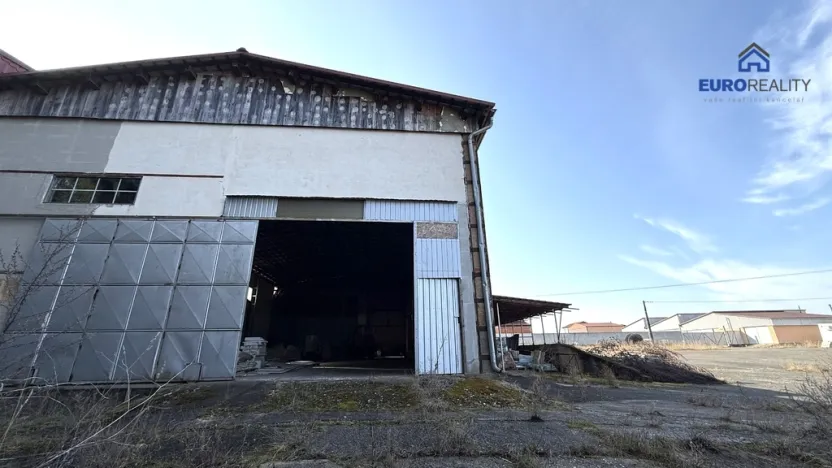 Prodej výrobních prostor, Erpužice - Blahousty, 10996 m2