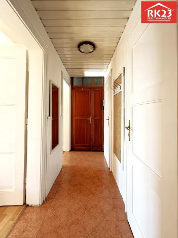 Prodej bytu 2+1, Mariánské Lázně, Lužická, 70 m2