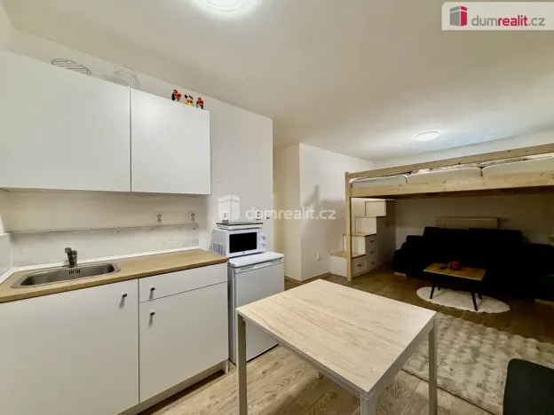 Prodej bytu 1+kk, Harrachov, 28 m2