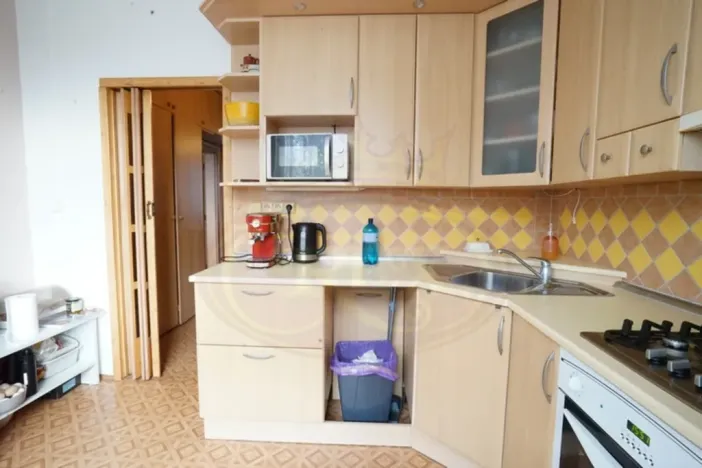 Prodej bytu 3+1, Jaroměř - Pražské Předměstí, Rybalkova, 77 m2