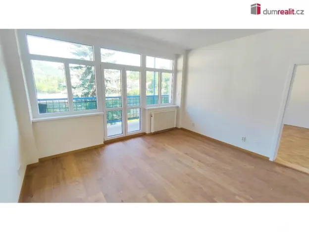 Pronájem bytu 2+kk, Štěchovice, Hlavní, 64 m2