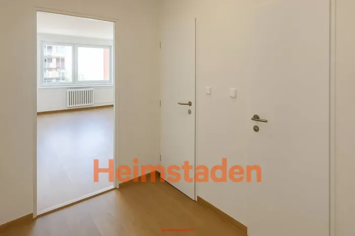 Pronájem bytu 1+kk, Orlová - Lutyně, Masarykova třída, 26 m2