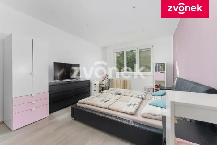 Prodej bytu 2+1, Zlín, Dukelská, 56 m2