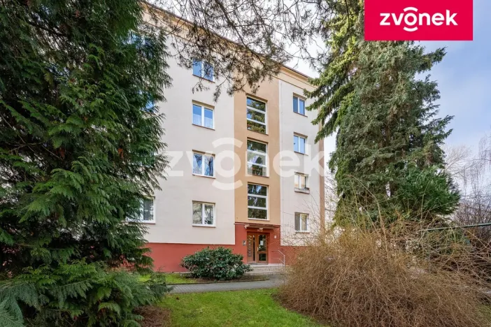 Prodej bytu 2+1, Zlín, Dukelská, 56 m2