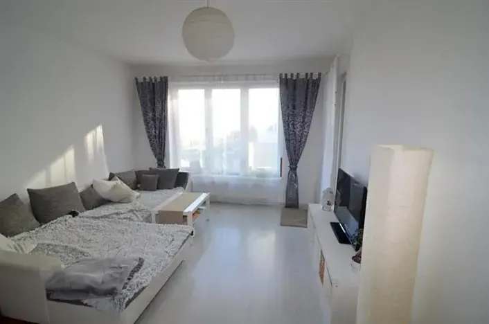 Pronájem bytu 2+1, Praha - Malešice, Počernická, 61 m2