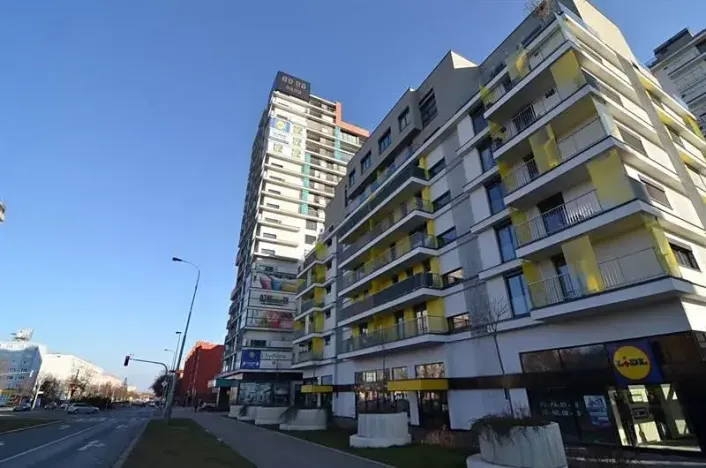 Pronájem bytu 2+1, Praha - Malešice, Počernická, 61 m2