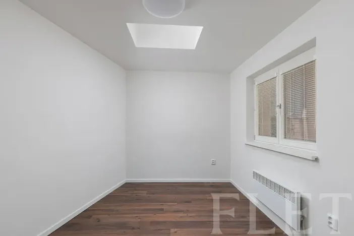 Prodej bytu 2+kk, Praha - Nusle, Pod vilami, 39 m2