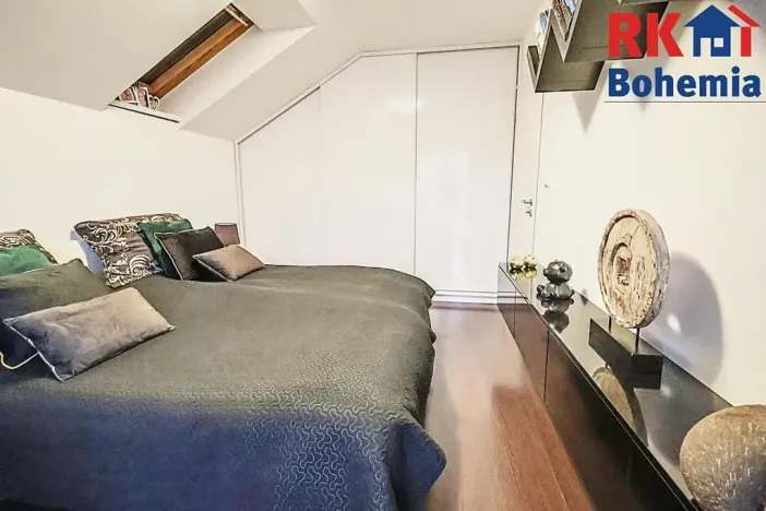 Prodej rodinného domu, Praha - Újezd nad Lesy, Lutínská, 18 m2