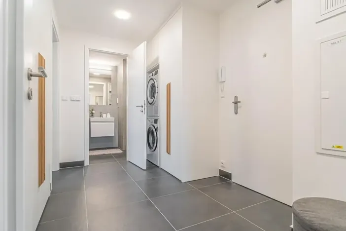 Pronájem bytu 2+kk, Praha - Prosek, Litoměřická, 63 m2