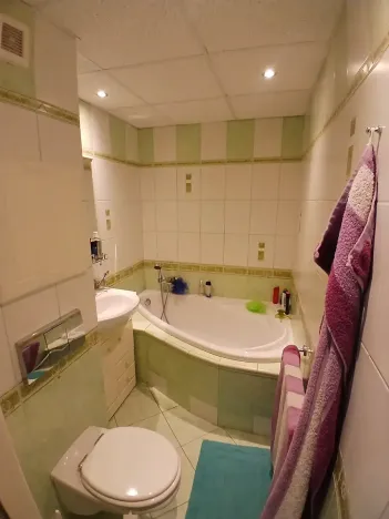 Prodej bytu 3+1, Sokolov, Poláčkova, 81 m2