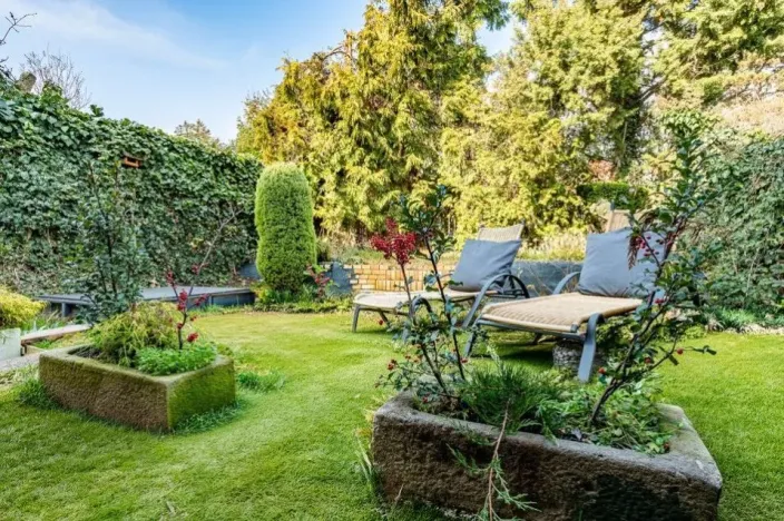 Prodej rodinného domu, Praha - Kobylisy, Sedlecká, 200 m2