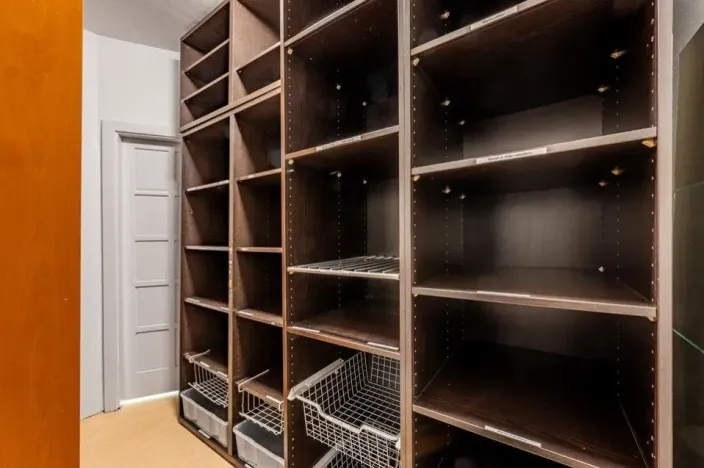 Prodej rodinného domu, Praha - Kobylisy, Sedlecká, 200 m2