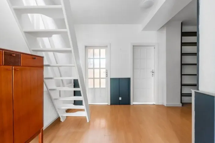 Prodej rodinného domu, Praha - Kobylisy, Sedlecká, 200 m2