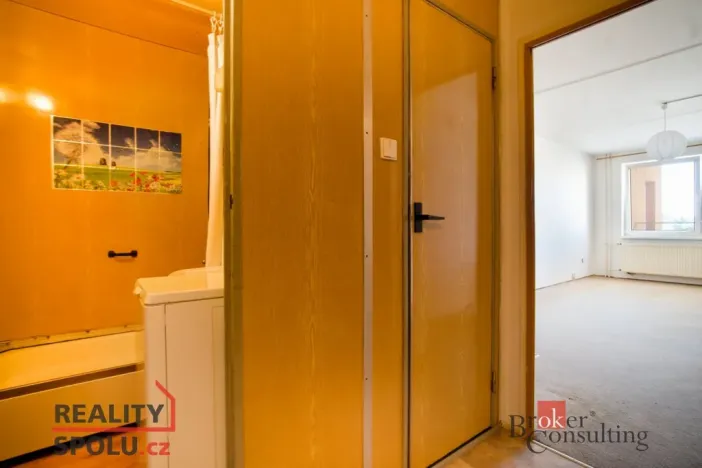 Pronájem bytu 1+kk, Týn nad Vltavou, náměstí Mládeže, 32 m2