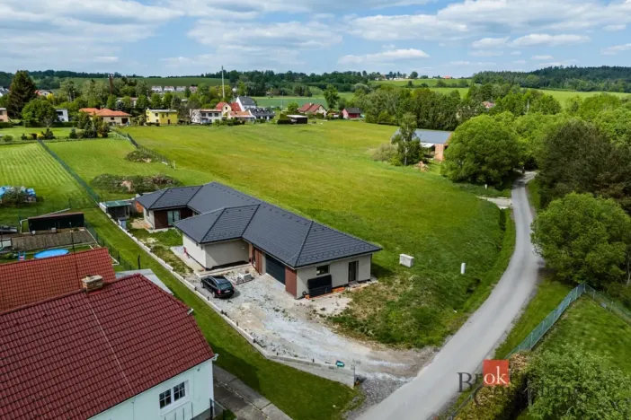Prodej rodinného domu, Nová Ves, 351 m2