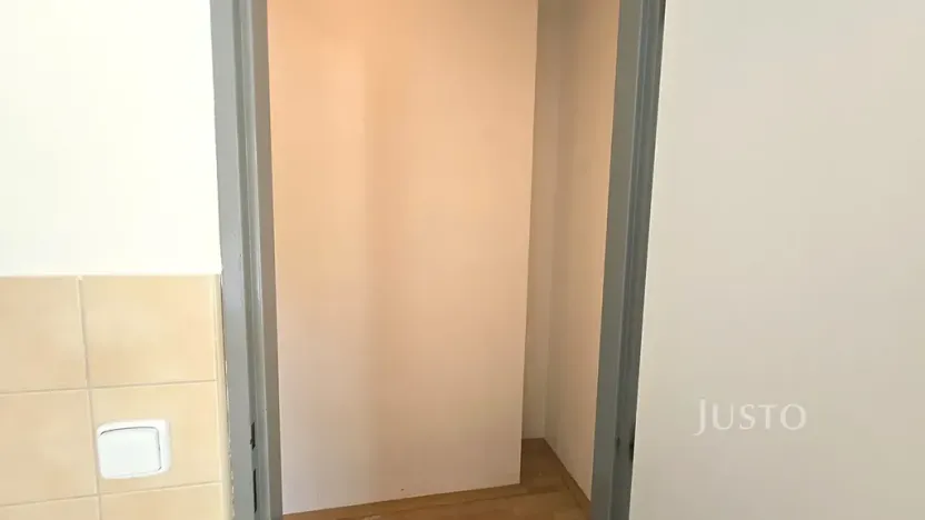 Pronájem bytu 1+kk, Písek, Krokova, 42 m2