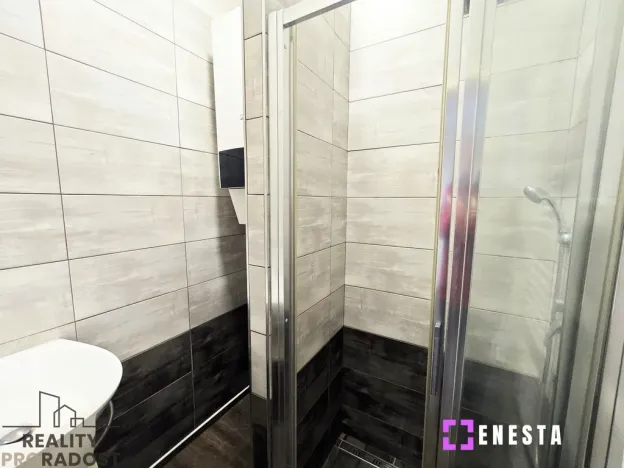 Pronájem bytu 3+1, Praha - Nusle, náměstí Generála Kutlvašra, 100 m2