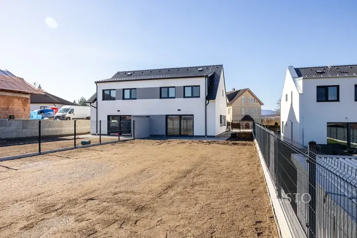 Pronájem rodinného domu, Boršov nad Vltavou, Severní, 121 m2