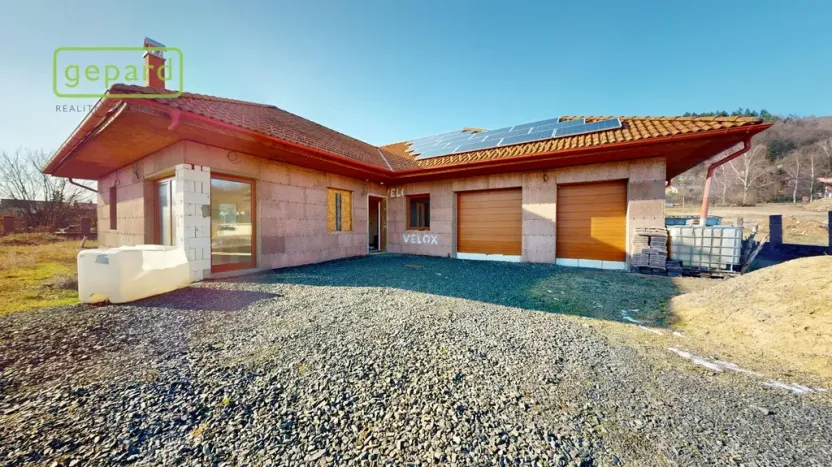 Prodej rodinného domu, Krupka - Unčín, Polní, 200 m2