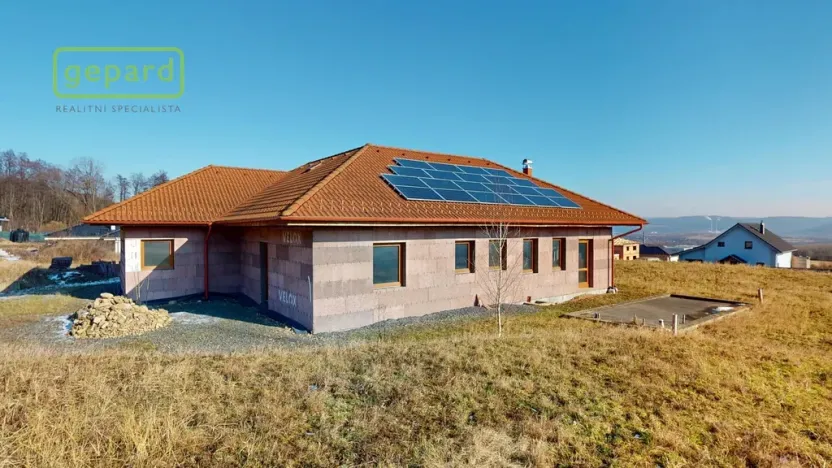 Prodej rodinného domu, Krupka - Unčín, Polní, 200 m2