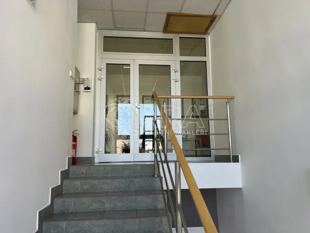 Pronájem kanceláře, Praha - Krč, Nová cesta, 308 m2