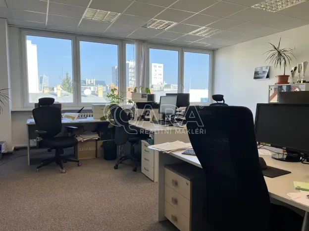 Pronájem kanceláře, Praha - Krč, Nová cesta, 308 m2