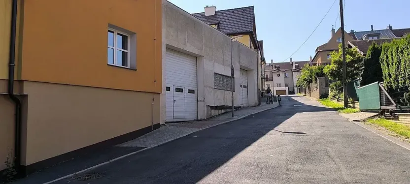 Pronájem skladu, Cheb, Dyleňská, 550 m2