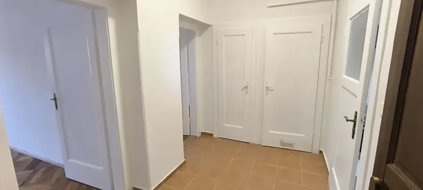 Pronájem bytu 3+1, Cheb, Mánesova, 80 m2