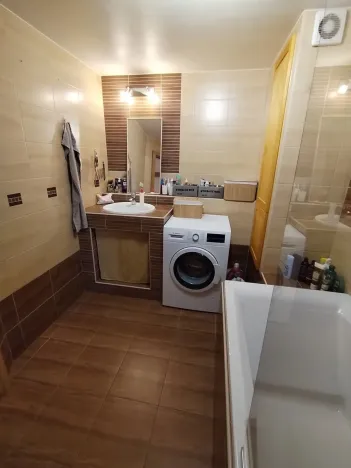 Prodej bytu 3+1, Pardubice - Polabiny, Brožíkova, 89 m2