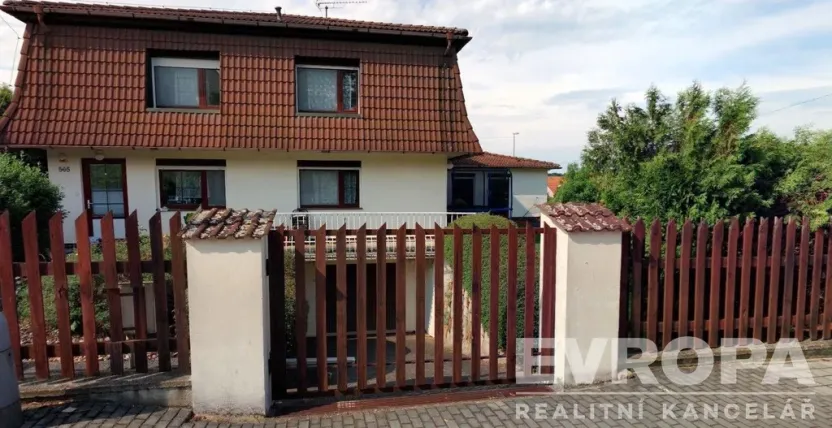 Pronájem rodinného domu, Praha - Nebušice, V březinkách, 365 m2