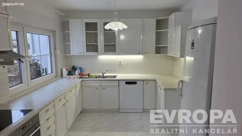 Pronájem rodinného domu, Praha - Nebušice, V březinkách, 365 m2