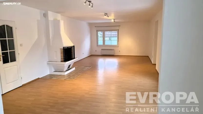 Pronájem rodinného domu, Praha - Nebušice, V březinkách, 365 m2