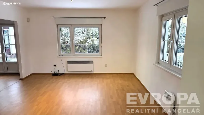 Pronájem rodinného domu, Praha - Nebušice, V březinkách, 365 m2