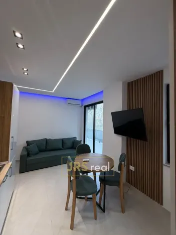 Prodej bytu 1+kk, durres, Albánie, 24 m2