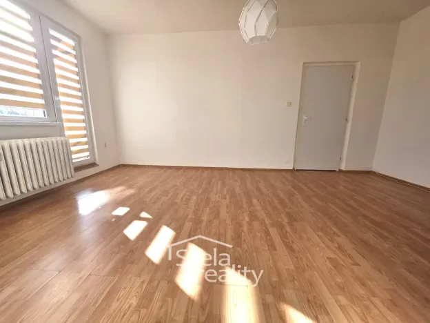 Prodej bytu 2+1, Bruntál, Jiráskova, 56 m2