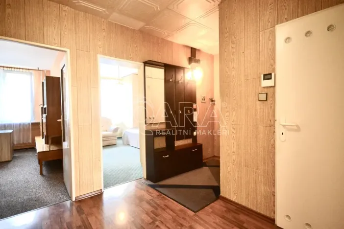 Pronájem bytu 3+1, Praha - Čimice, Křivenická, 72 m2