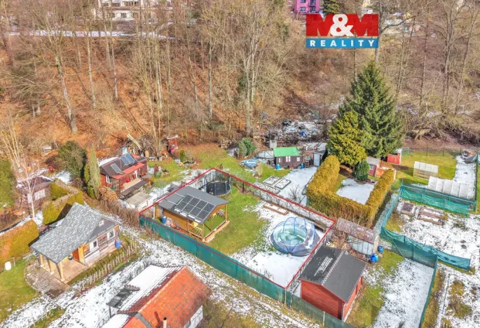 Prodej zahrady, Dvůr Králové nad Labem, 234 m2