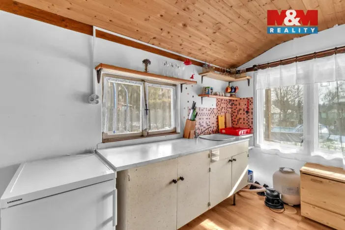 Prodej zahrady, Dvůr Králové nad Labem, 234 m2