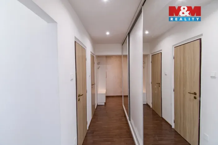 Prodej bytu 2+1, Valašské Meziříčí - Krásno nad Bečvou, Na Šištotě, 52 m2