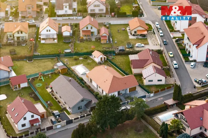 Prodej rodinného domu, Straškov-Vodochody - Vodochody, 174 m2