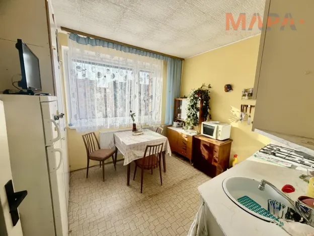 Prodej bytu 1+1, Jirkov, Jezerská, 39 m2