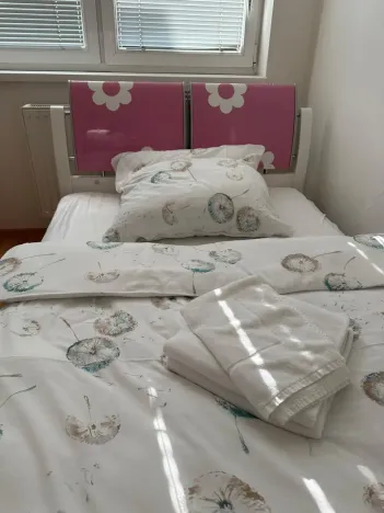 Pronájem bytu 3+kk, Praha - Vysočany, Poděbradská, 80 m2