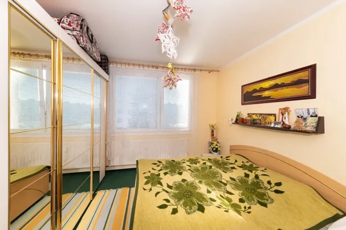 Prodej bytu 2+1, Přeštice, Tř. 1. máje, 52 m2