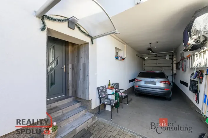 Prodej rodinného domu, Koloveč, nám. Svobody, 160 m2