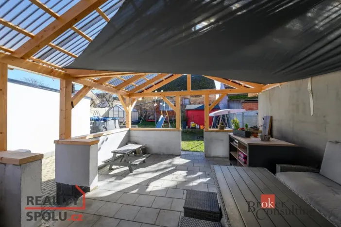 Prodej rodinného domu, Koloveč, nám. Svobody, 160 m2