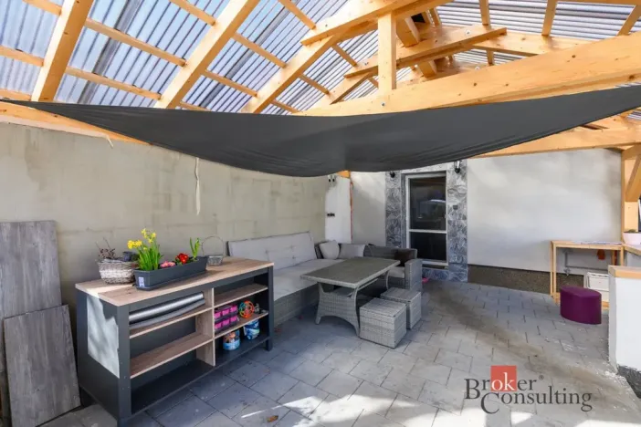 Prodej rodinného domu, Koloveč, nám. Svobody, 160 m2